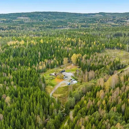 Eidsvollhytta- Et Unikt Sted For Unike Opplevelser *