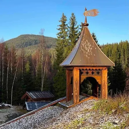 Eidsvollhytta- Et Unikt Sted For Unike Opplevelser Vila