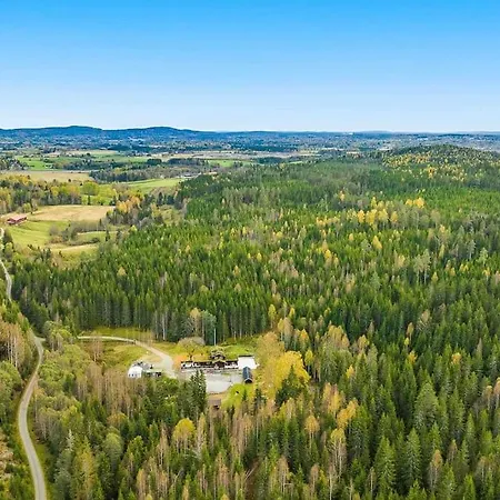 Eidsvollhytta- Et Unikt Sted For Unike Opplevelser